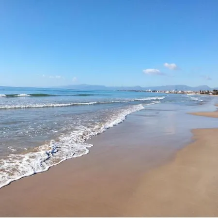 Apartbeach Juncos 2 Residencial Y Junto Playa Apartment